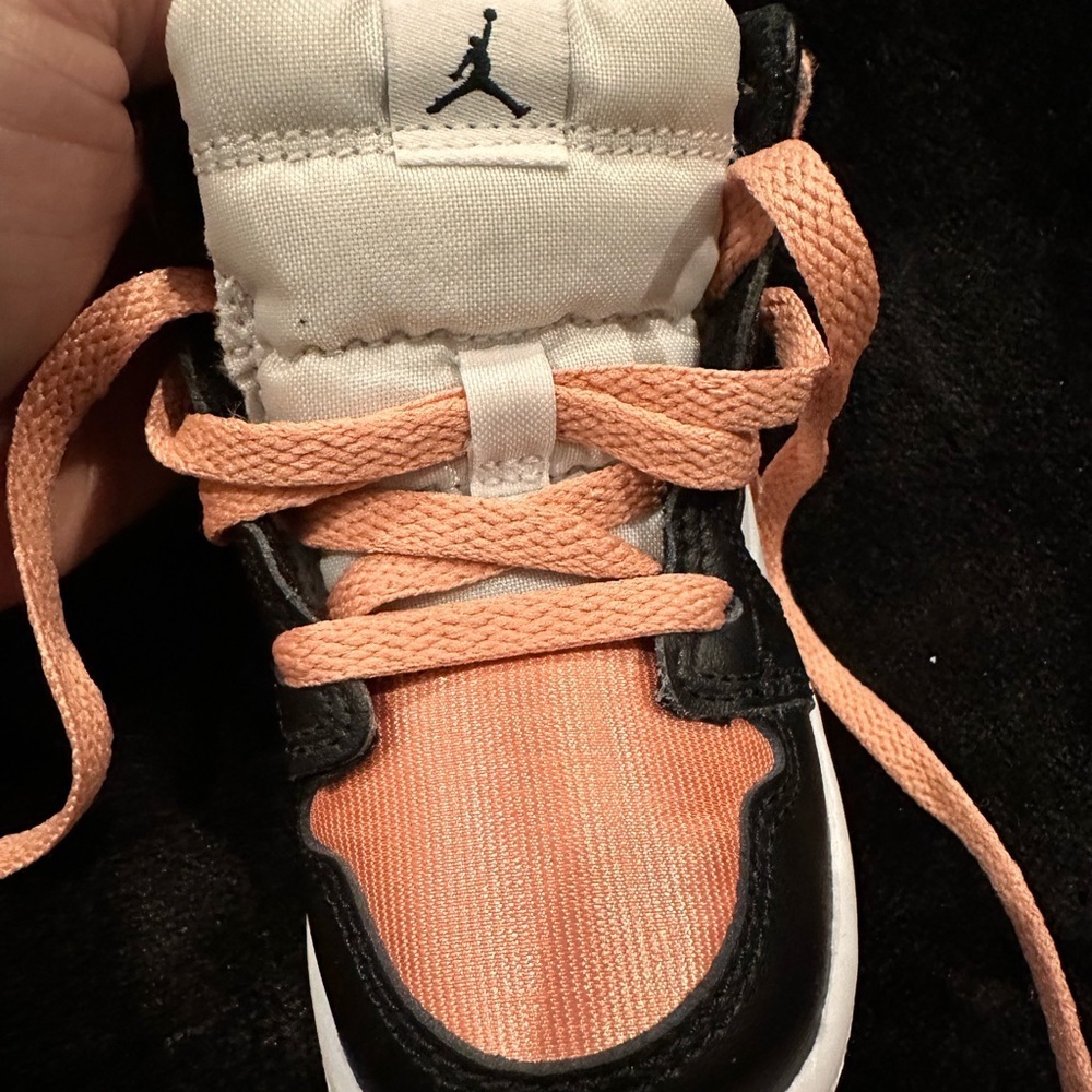 AUTHENTIC NWT from StockX-JORDAN 1 MID GS “LIGHT MADDER ROOT" 6C - Picture 5 of 16
